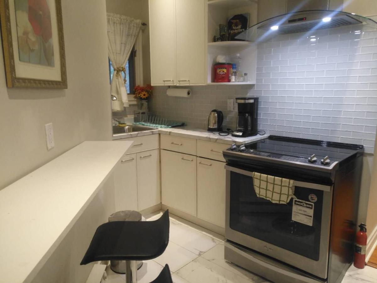 Lake View Resort-style apartment Tottenham Eksteriør bilde